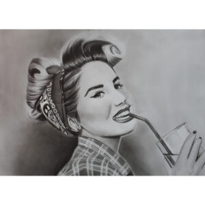 sylwia narysuje portret ze zdjecia pin-up girl rysunek ołówkiem